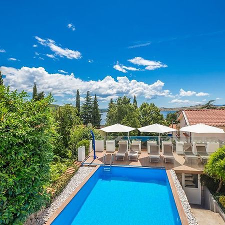 Ava Apartments Omišalj Екстериор снимка