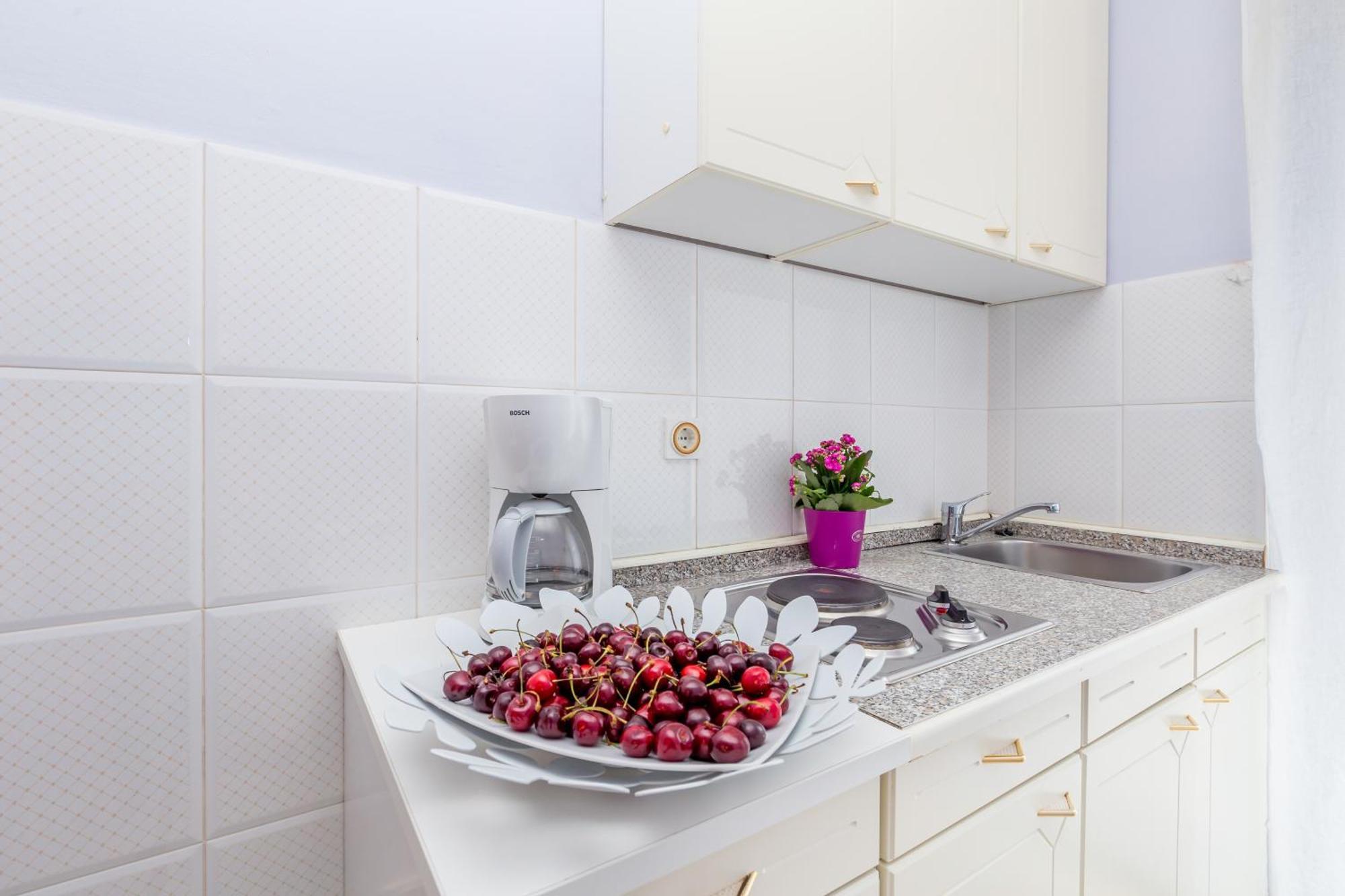 Ava Apartments Omišalj Стая снимка