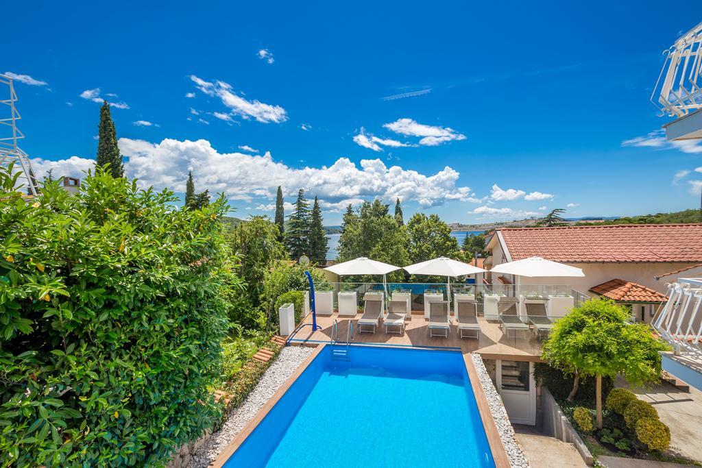 Ava Apartments Omišalj Екстериор снимка
