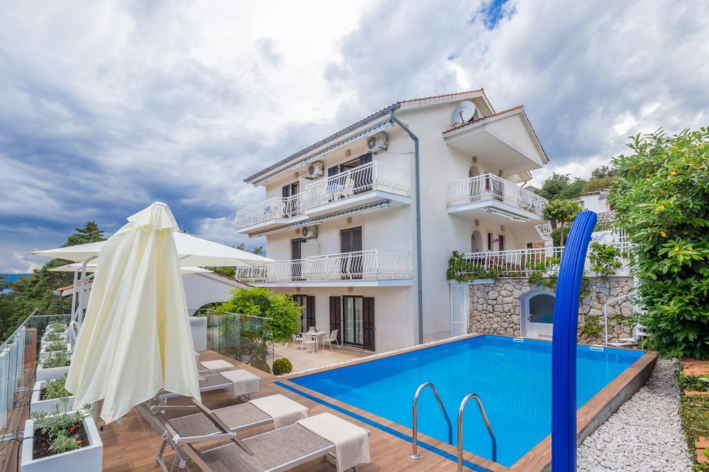 Ava Apartments Omišalj Екстериор снимка